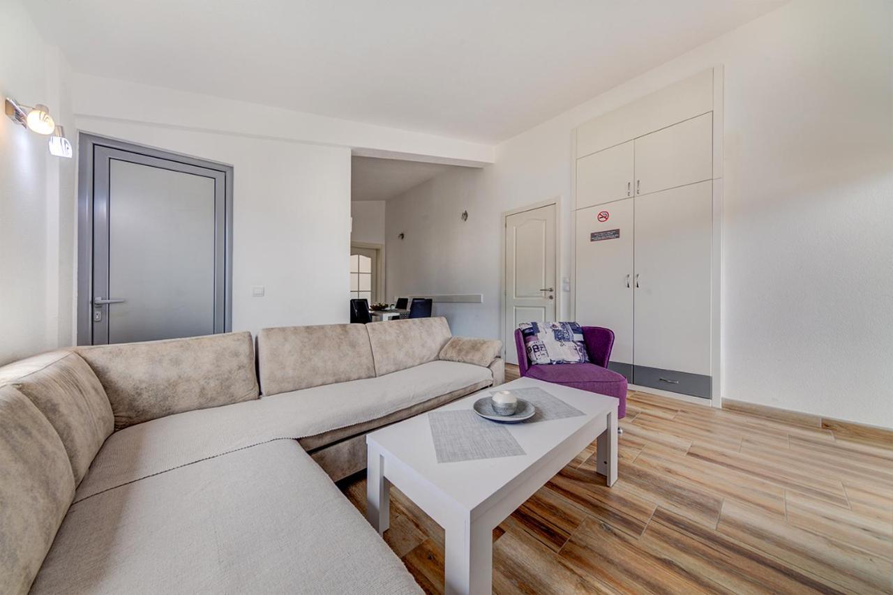 Delfin Apartments Sutomore Εξωτερικό φωτογραφία