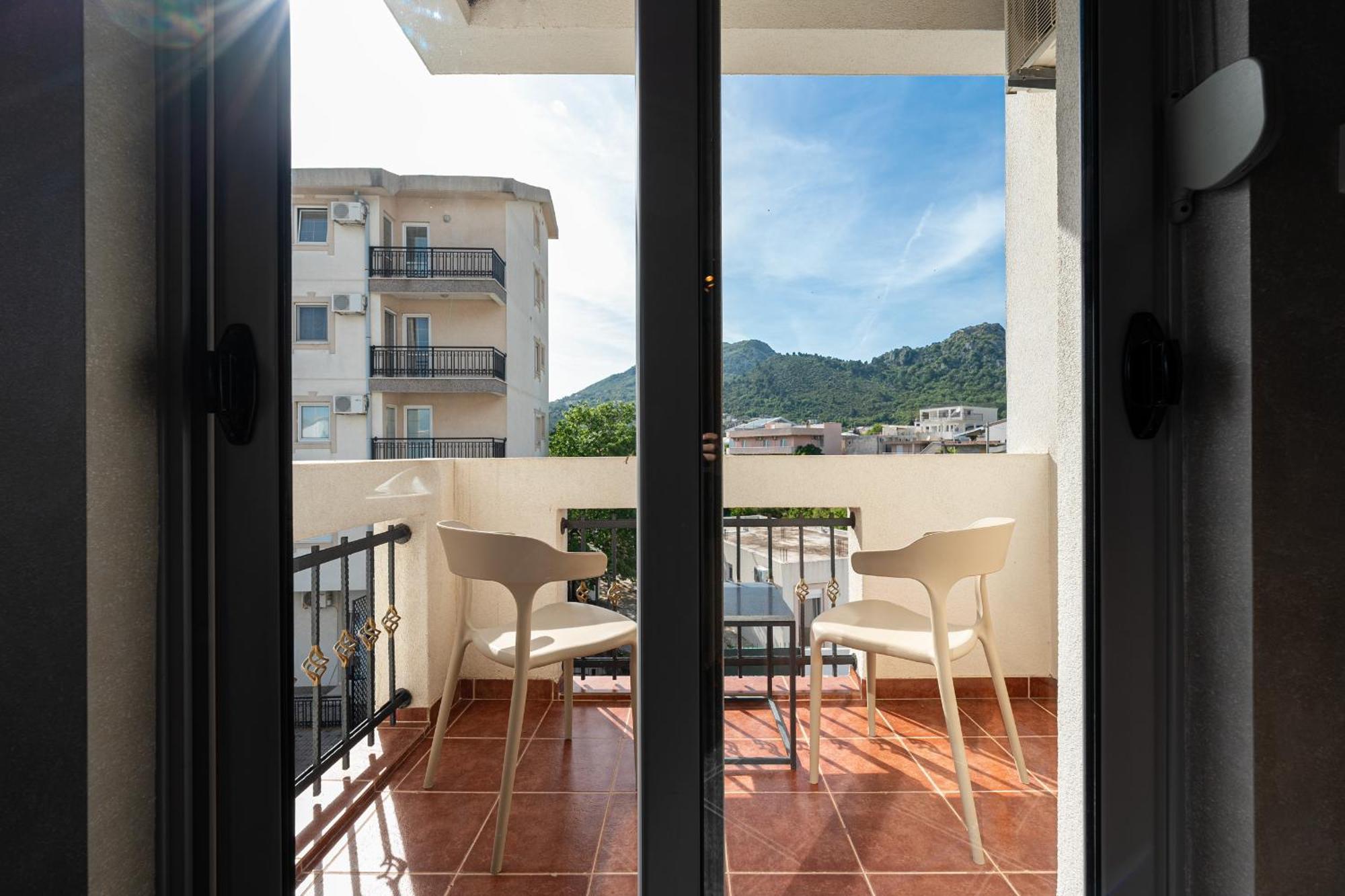 Delfin Apartments Sutomore Δωμάτιο φωτογραφία