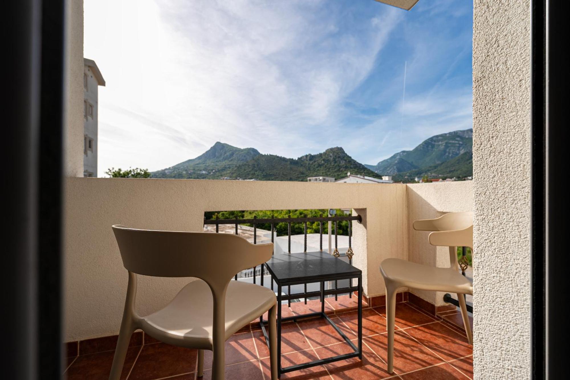 Delfin Apartments Sutomore Δωμάτιο φωτογραφία