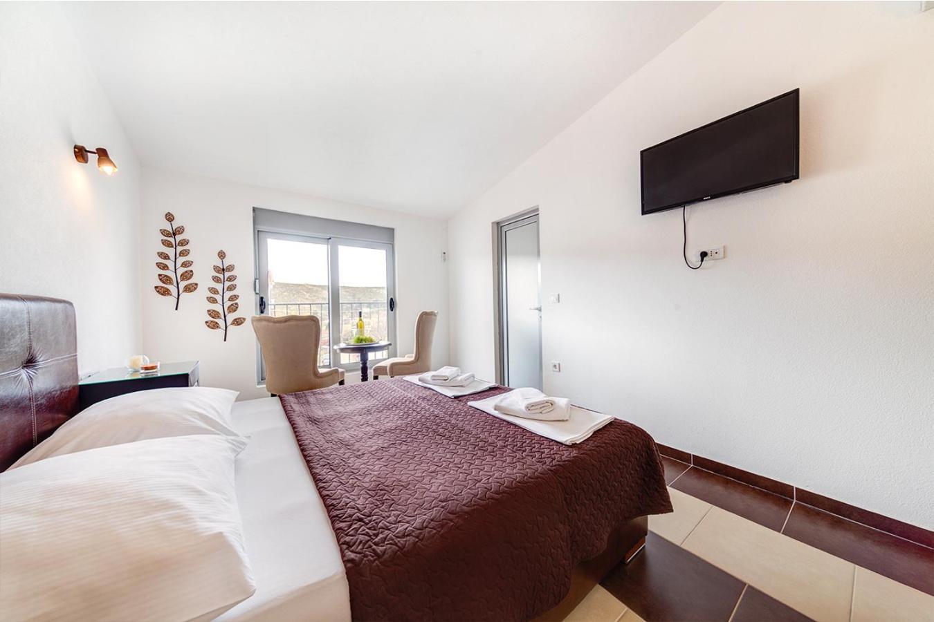 Delfin Apartments Sutomore Δωμάτιο φωτογραφία