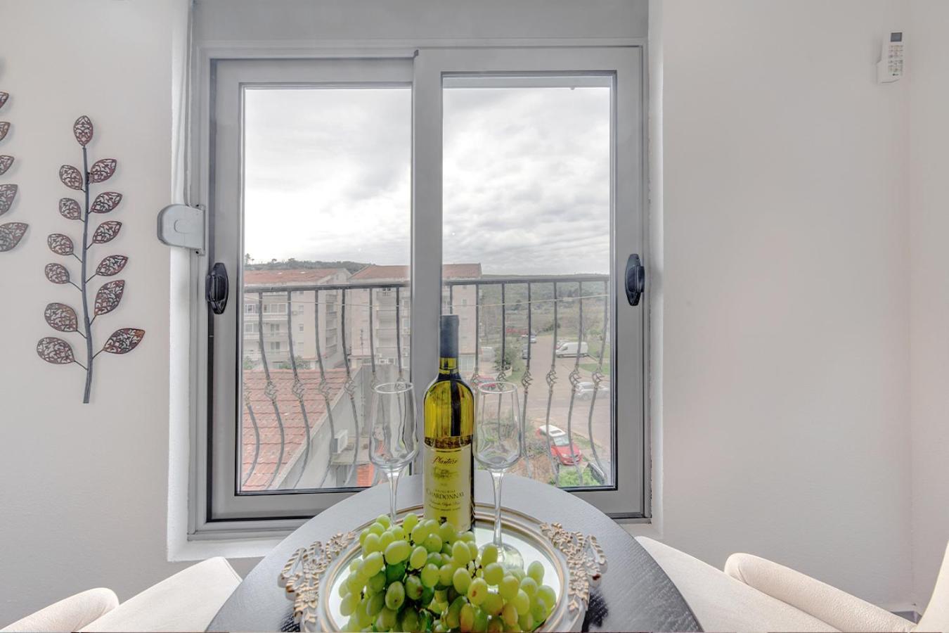 Delfin Apartments Sutomore Δωμάτιο φωτογραφία