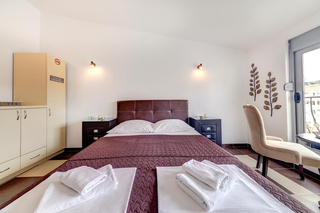 Delfin Apartments Sutomore Δωμάτιο φωτογραφία