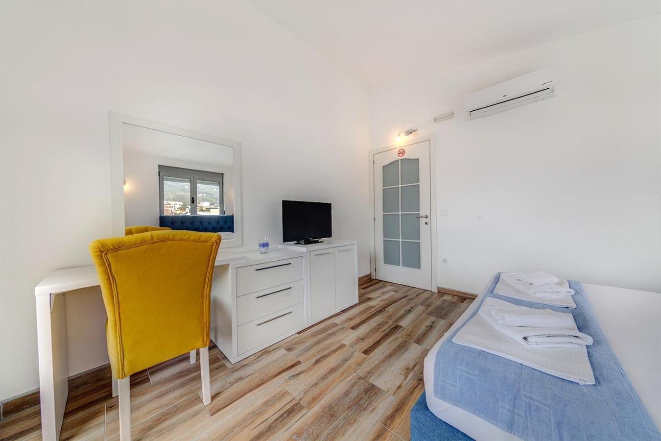 Delfin Apartments Sutomore Δωμάτιο φωτογραφία